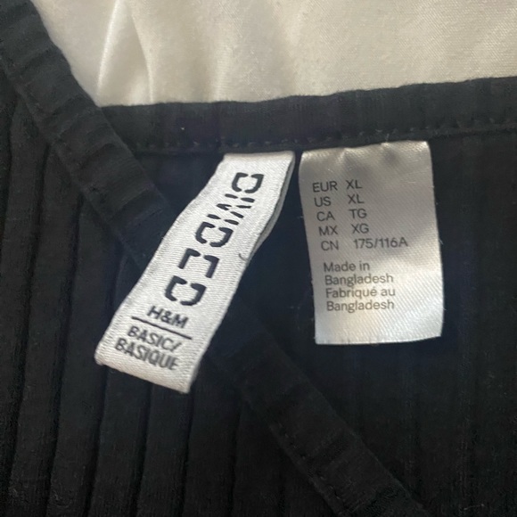 NEW H&M TANK TOPS-BOTH COLOURS ARE INCLUDED! - Picture 3 of 3